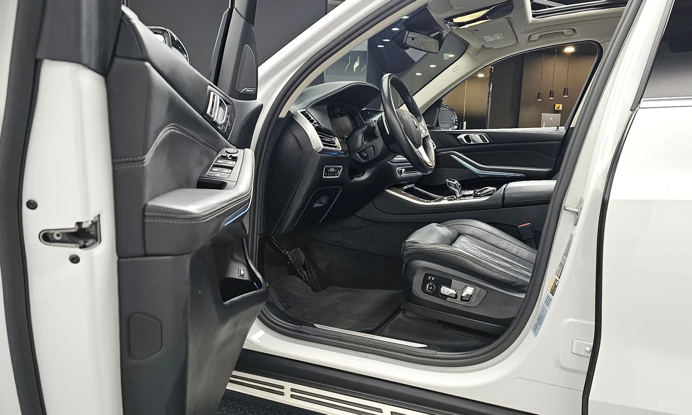 X5 (G05)
