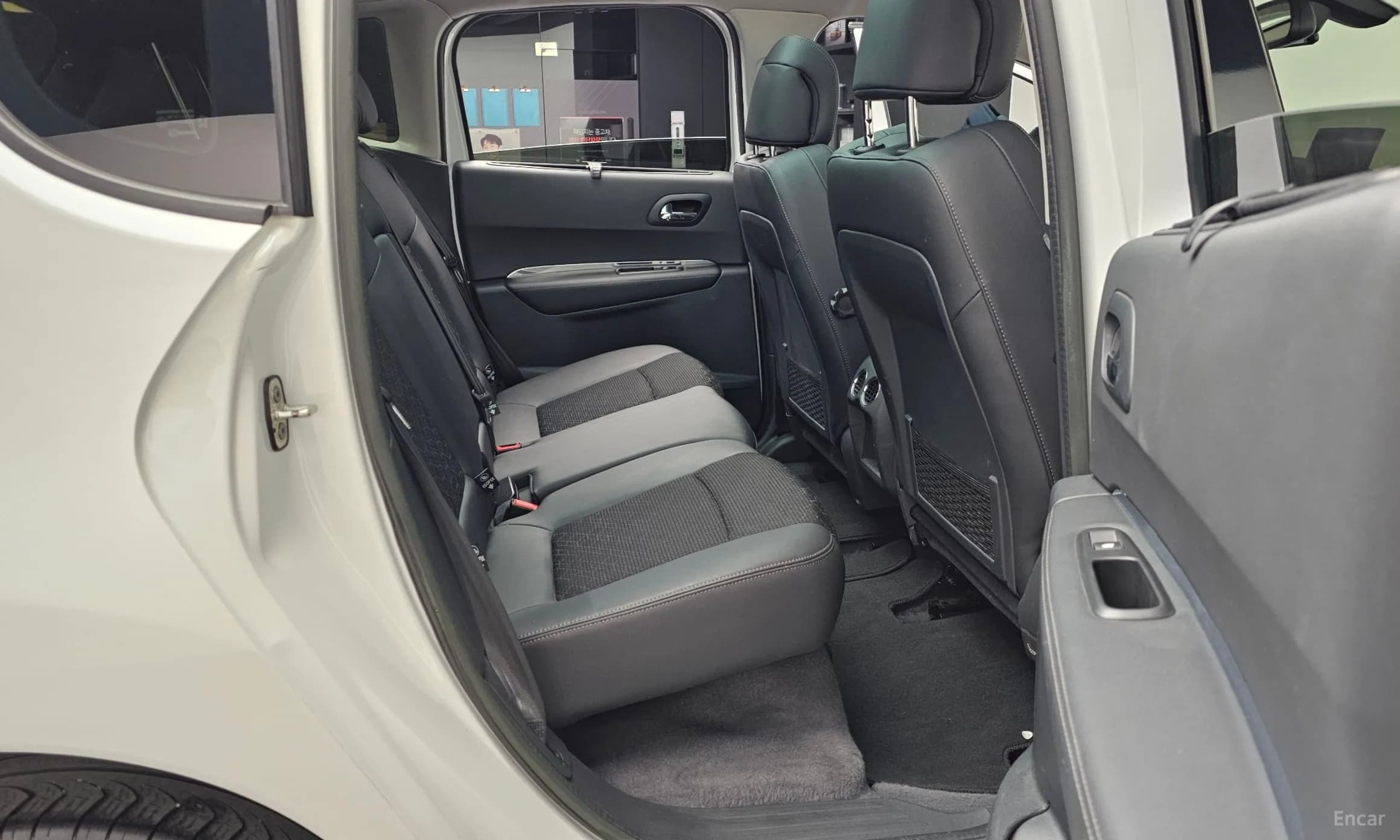 m1Bw200E2YqeygG33_dc2:3007