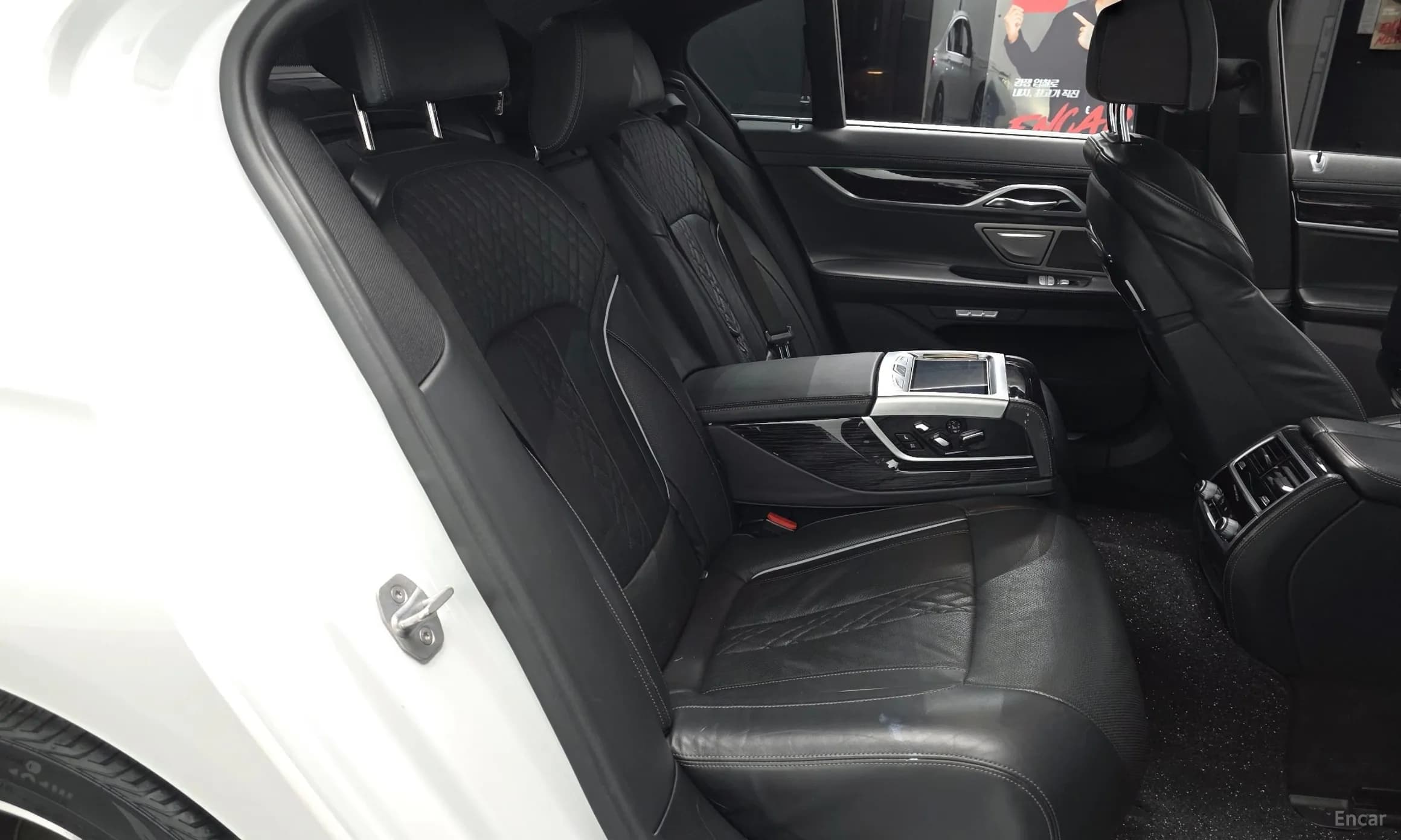 7 Series (G11)
