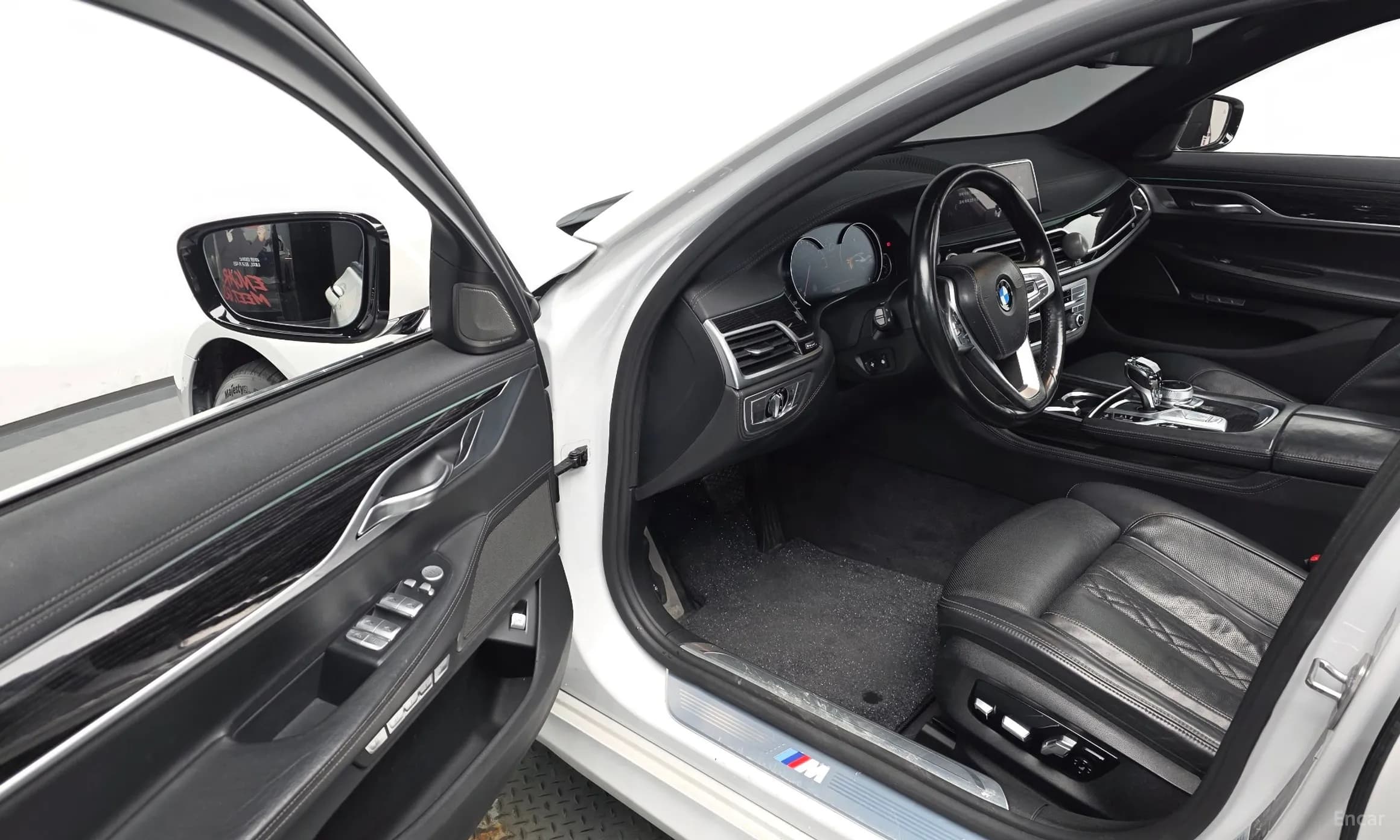 7 Series (G11)