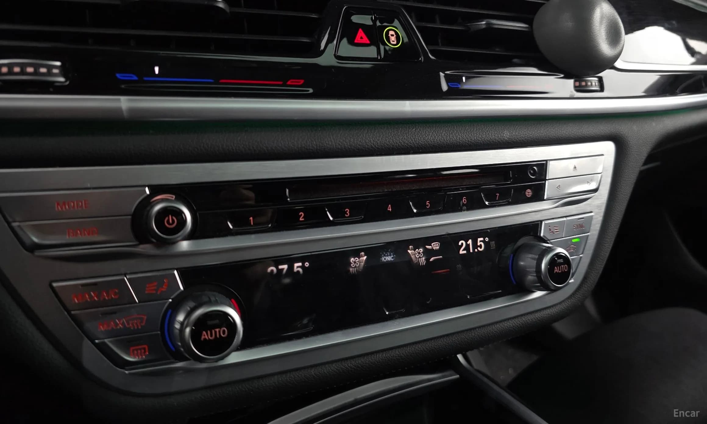 7 Series (G11)