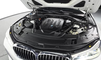 7 Series (G11)