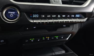 UX250h