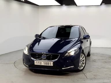 V40