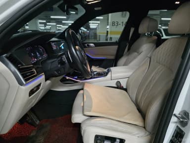 X7 (G07)