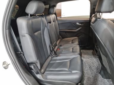 Q7 (4M)
