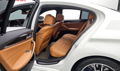 5 Series (G30)