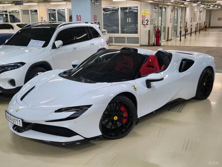 SF90 Spyder
