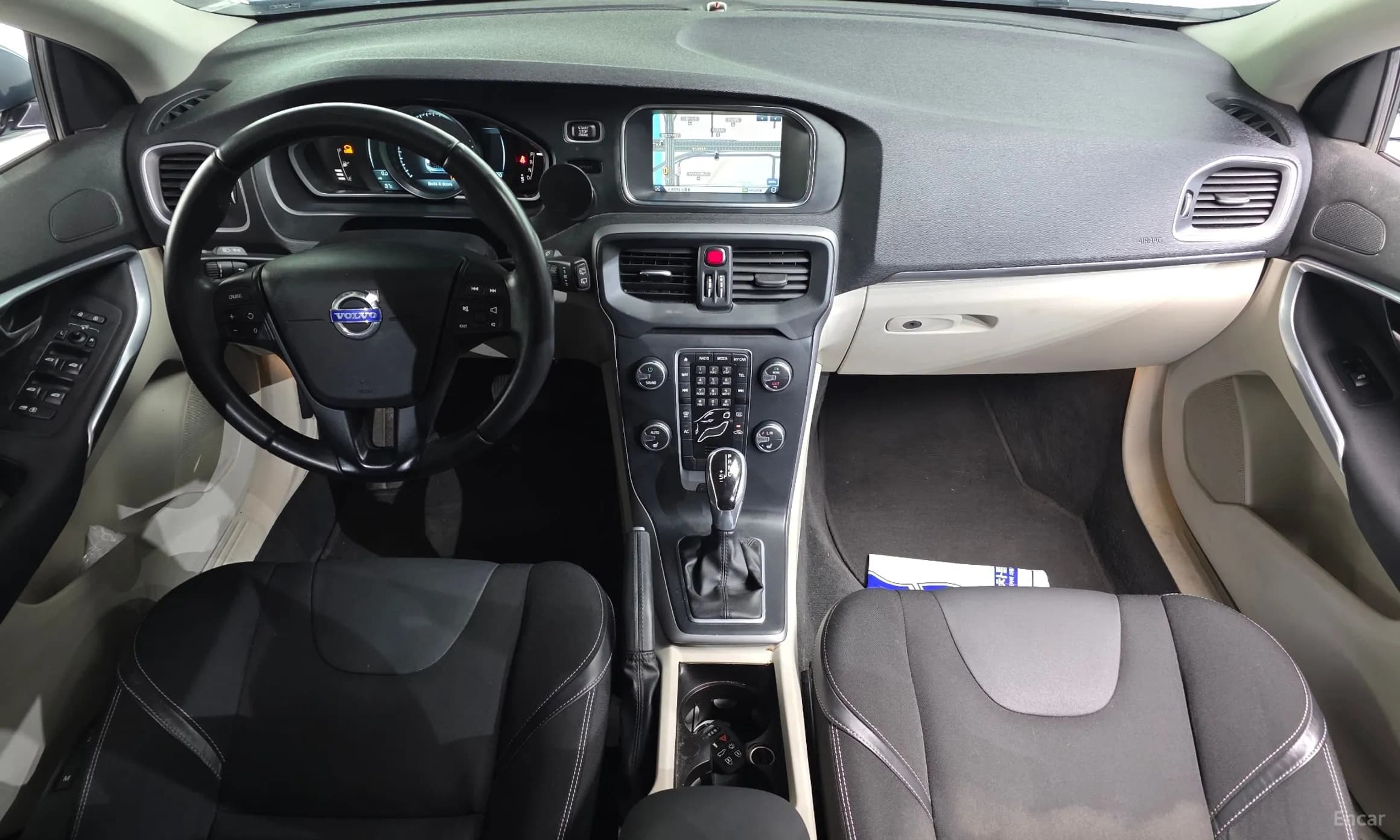 V40