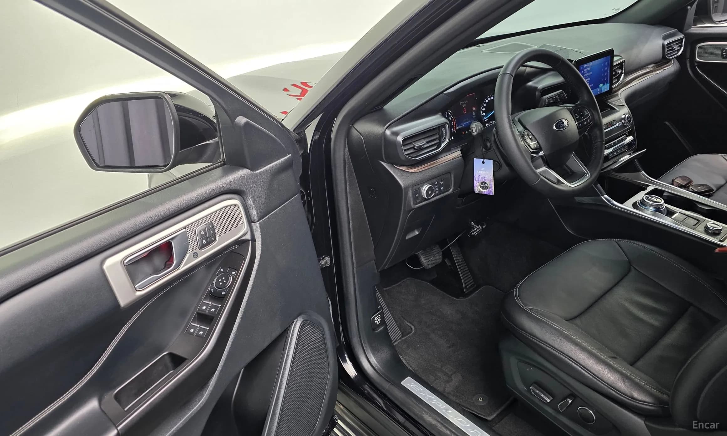 Explorer 6th Generation