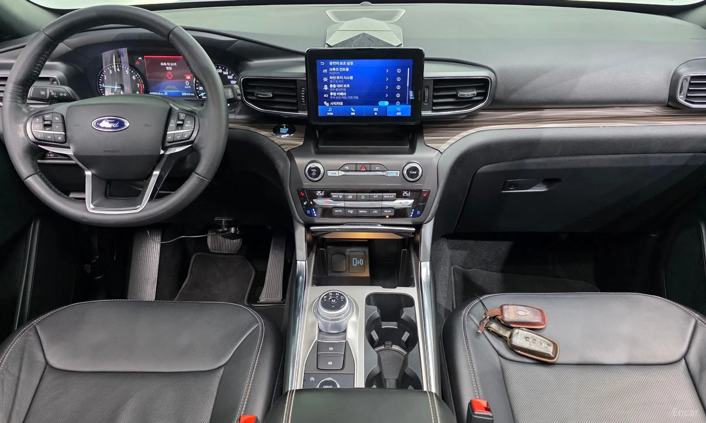 Explorer 6th Generation