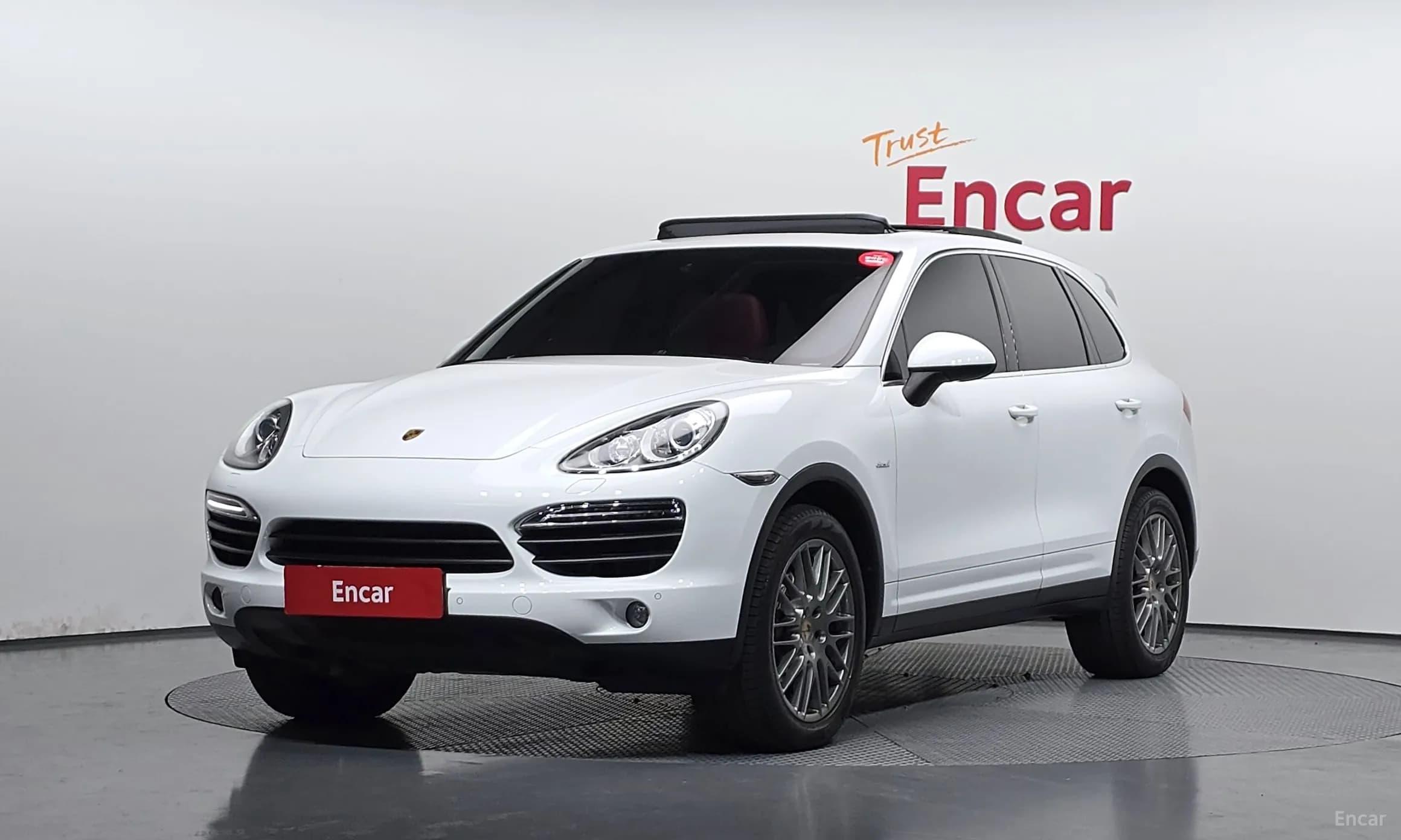 New Cayenne