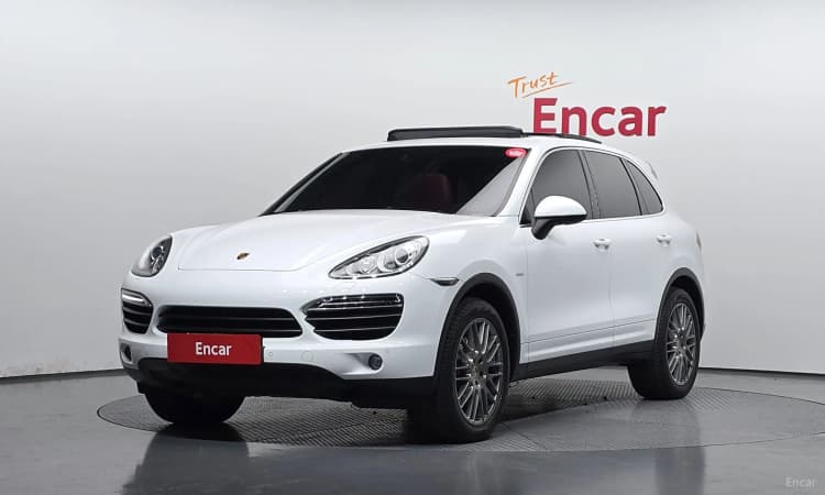 New Cayenne