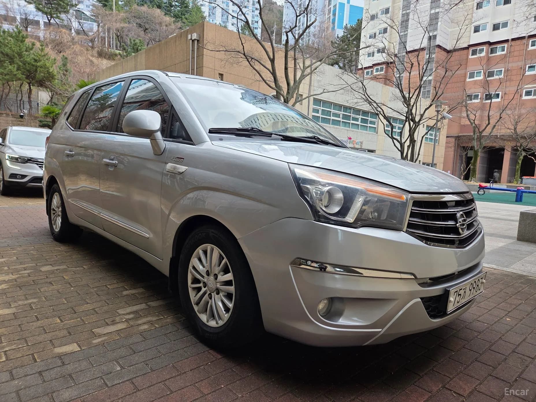 Korando Turismo