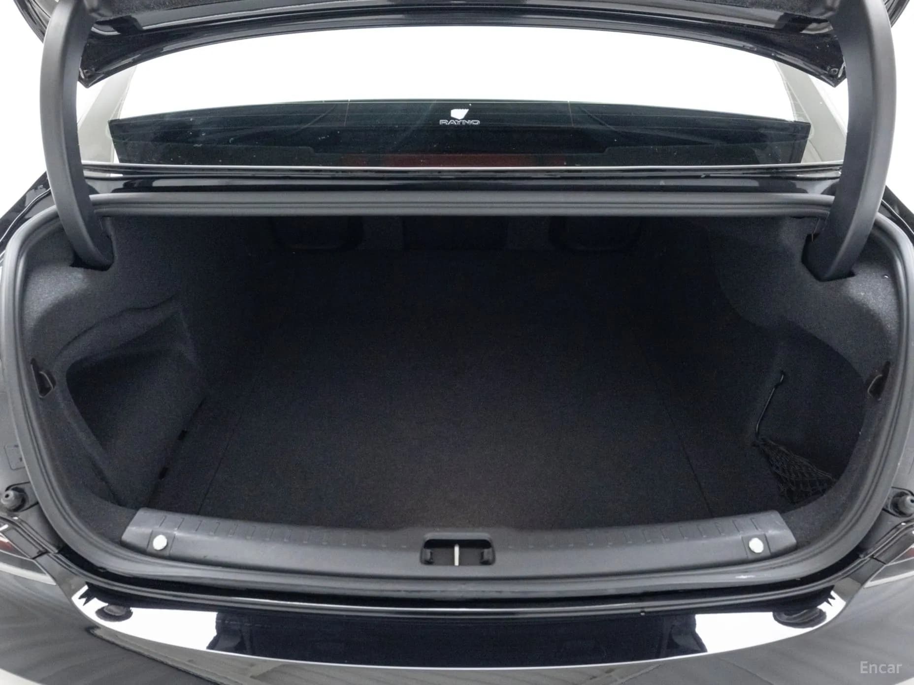 S90