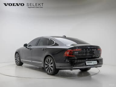 S90