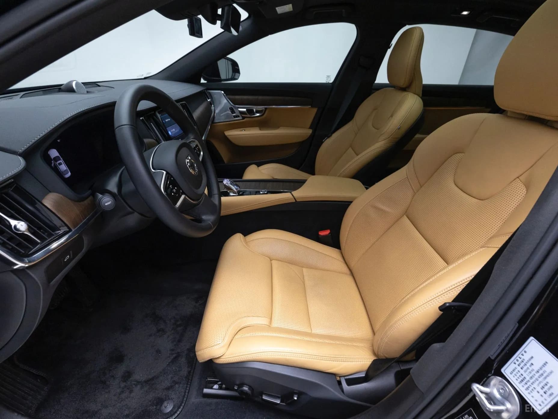 S90