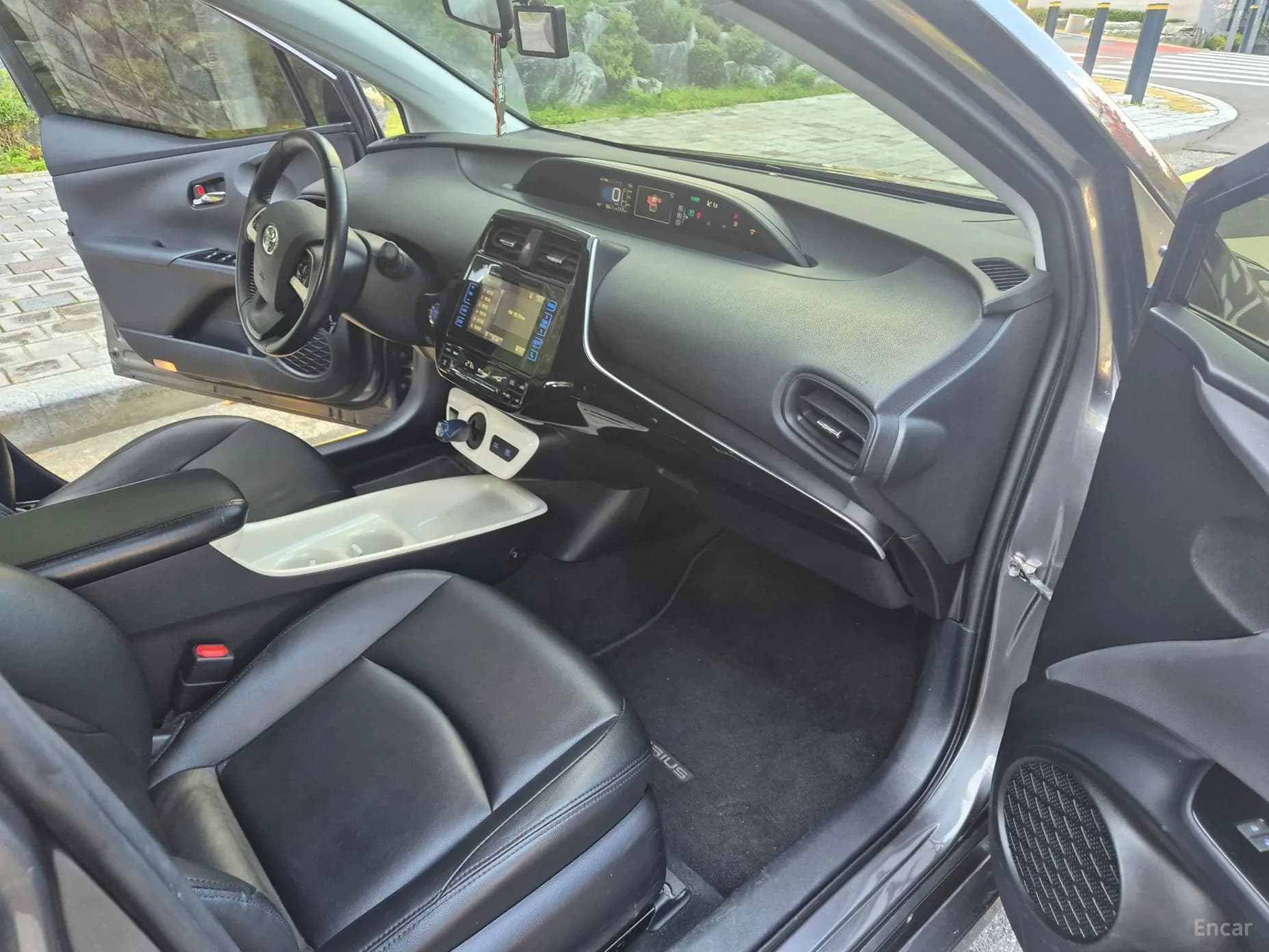 Prius 4th Generation