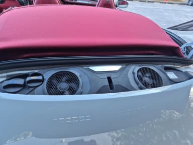 911 (992)