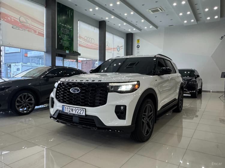 Explorer 6th Generation