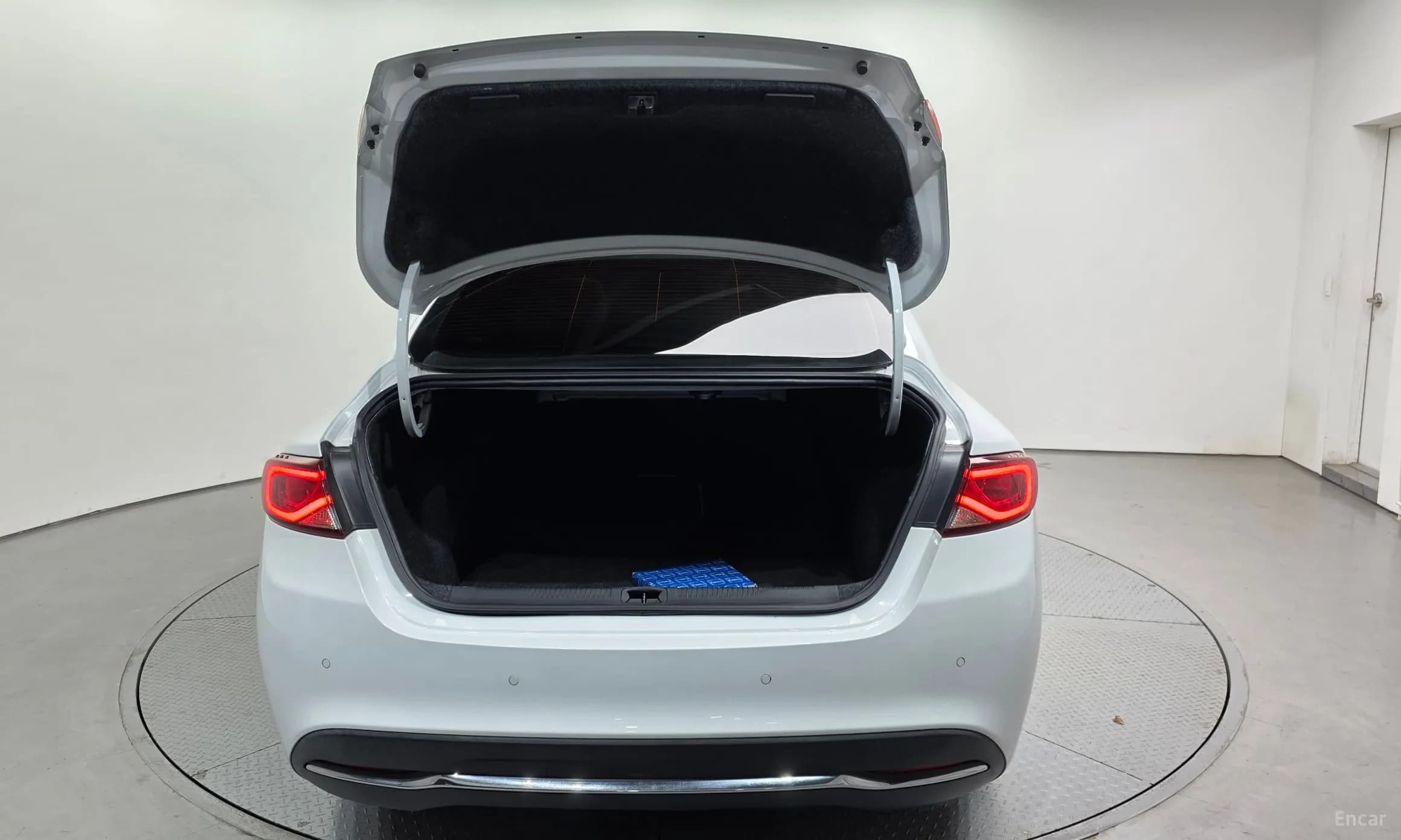 200 Second generation