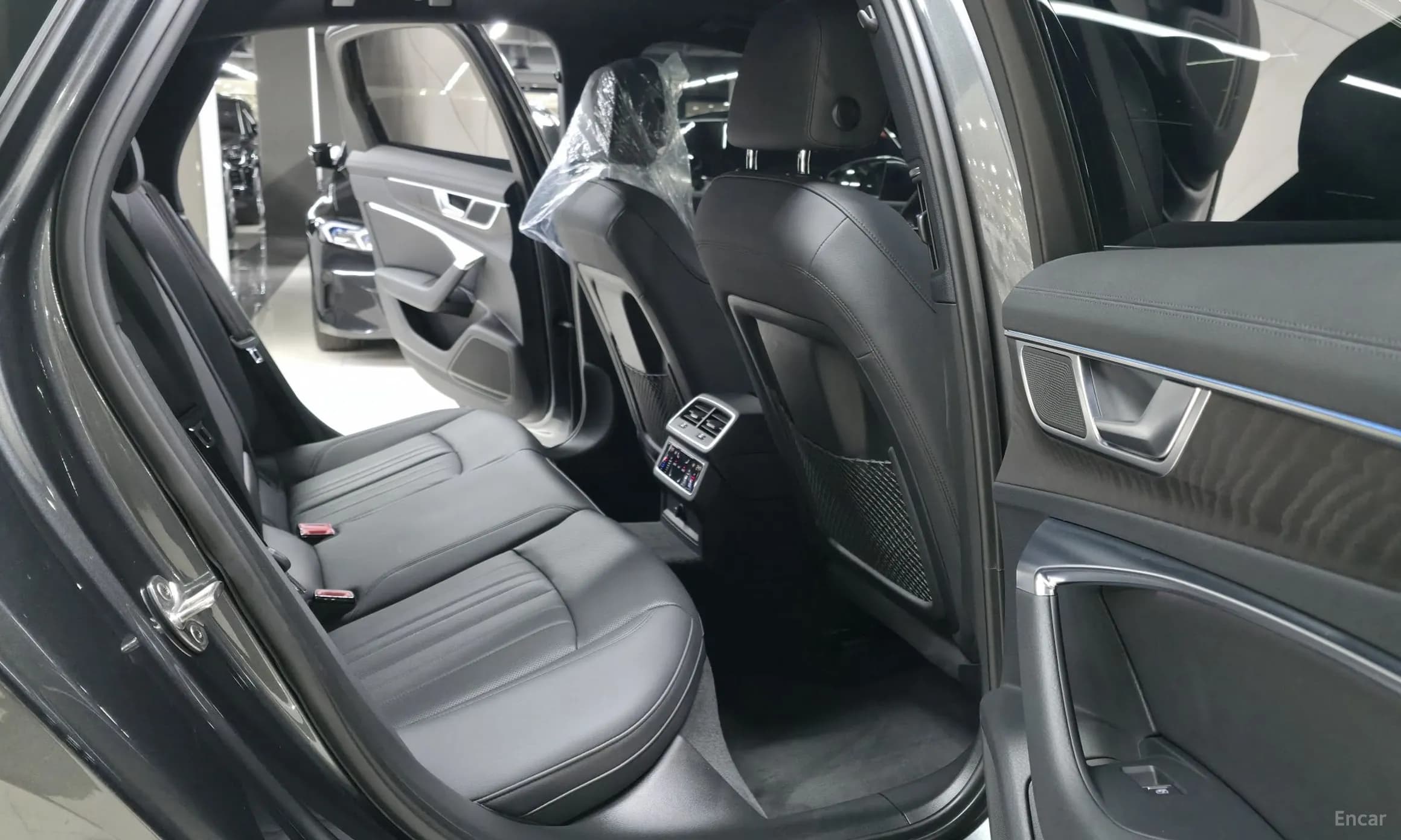 A6 (C8)