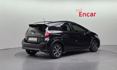 Prius C