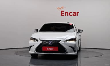 ES300h 7th Generation