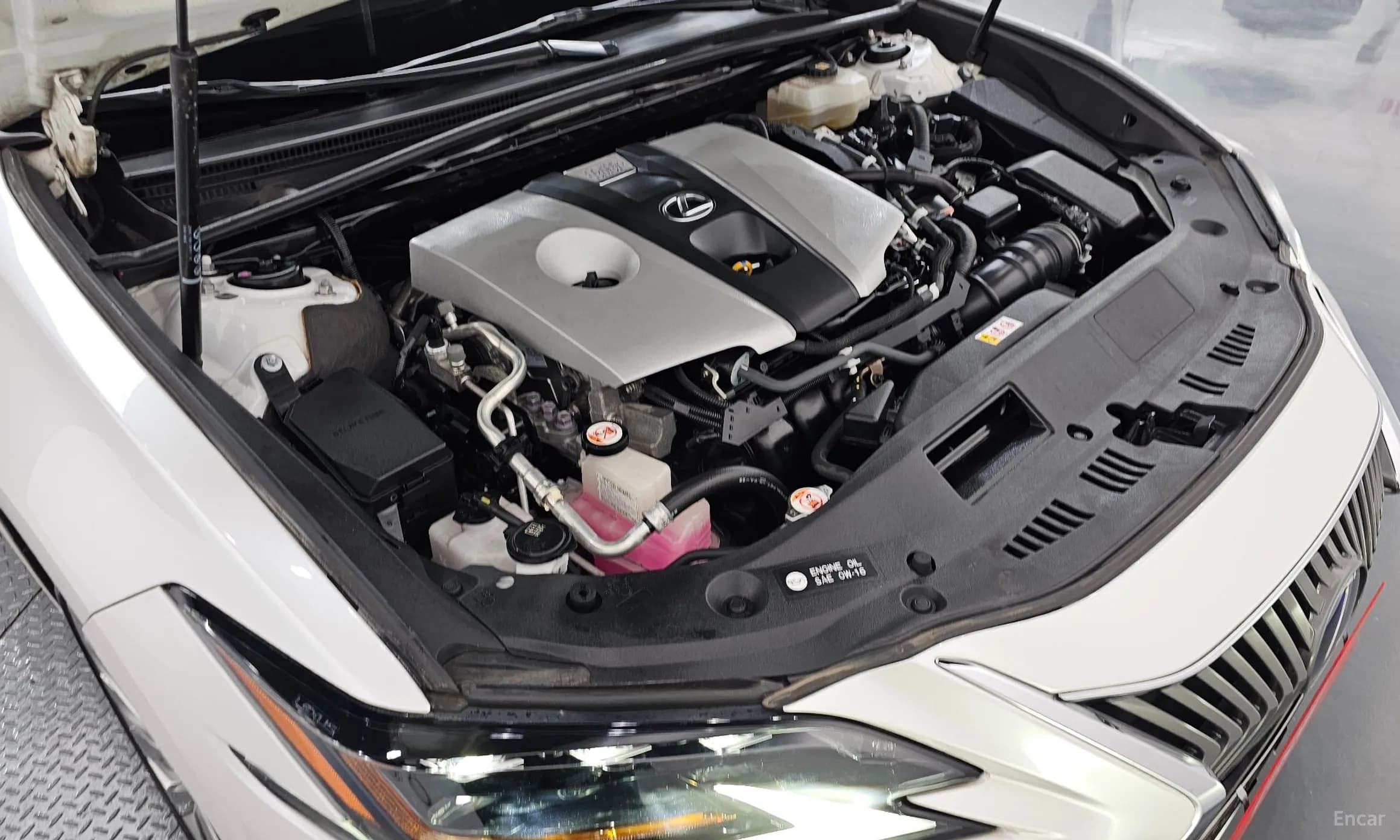 ES300h 7th Generation