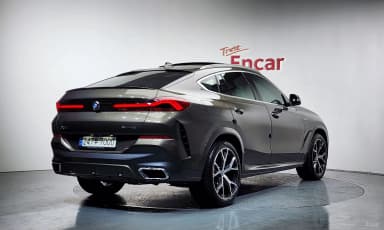 X6 (G06)