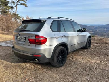 X5 (E70)