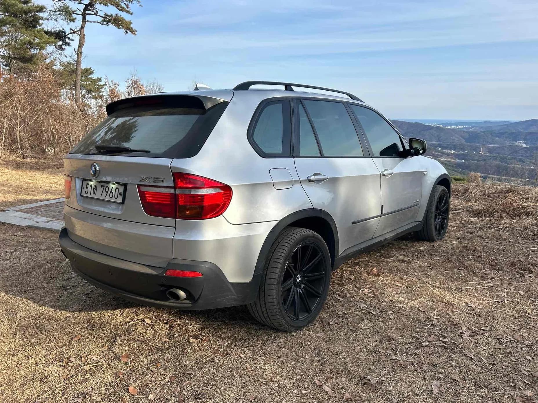 X5 (E70)