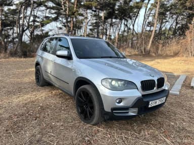 X5 (E70)