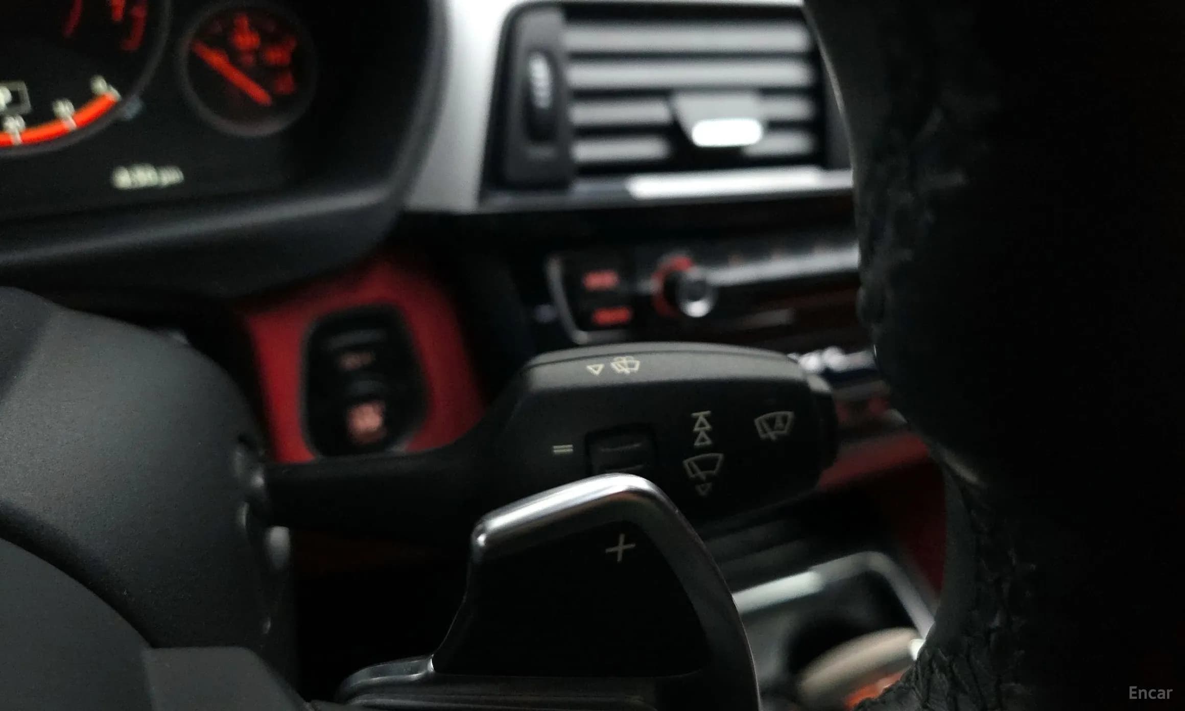 Series 4 (F32)