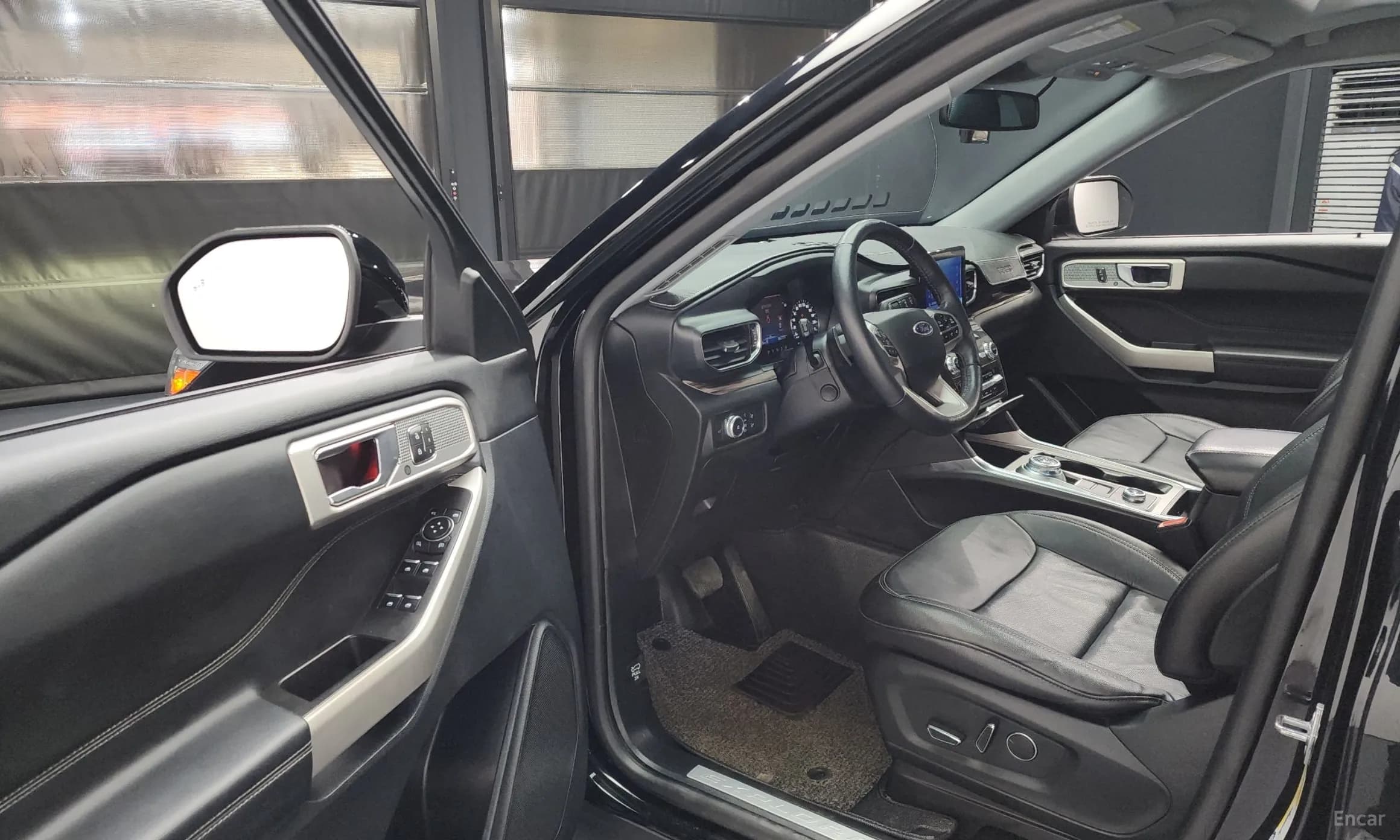 Explorer 6th Generation