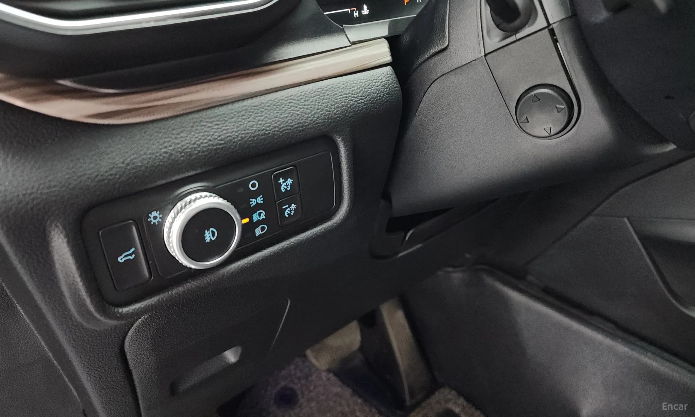 Explorer 6th Generation