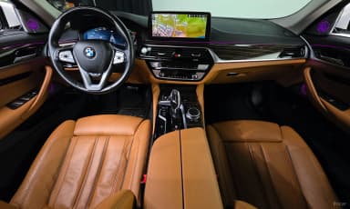 5 Series (G30)