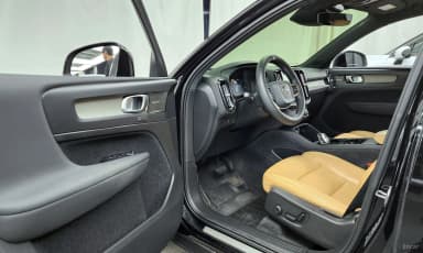 XC40