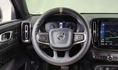 XC40