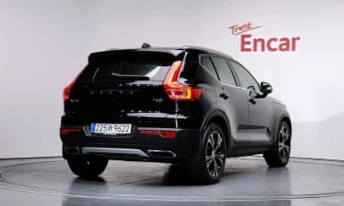 XC40