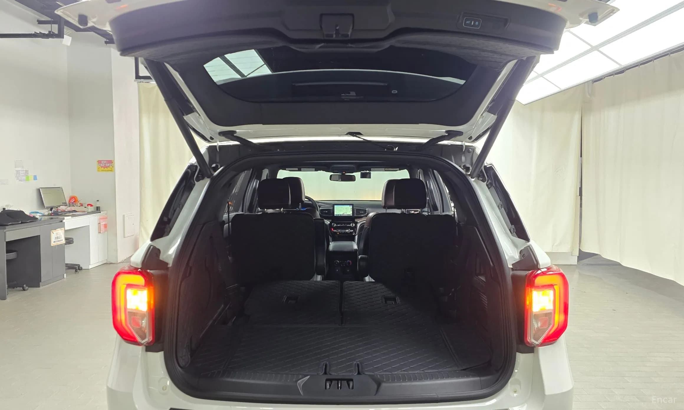 Explorer 6th Generation