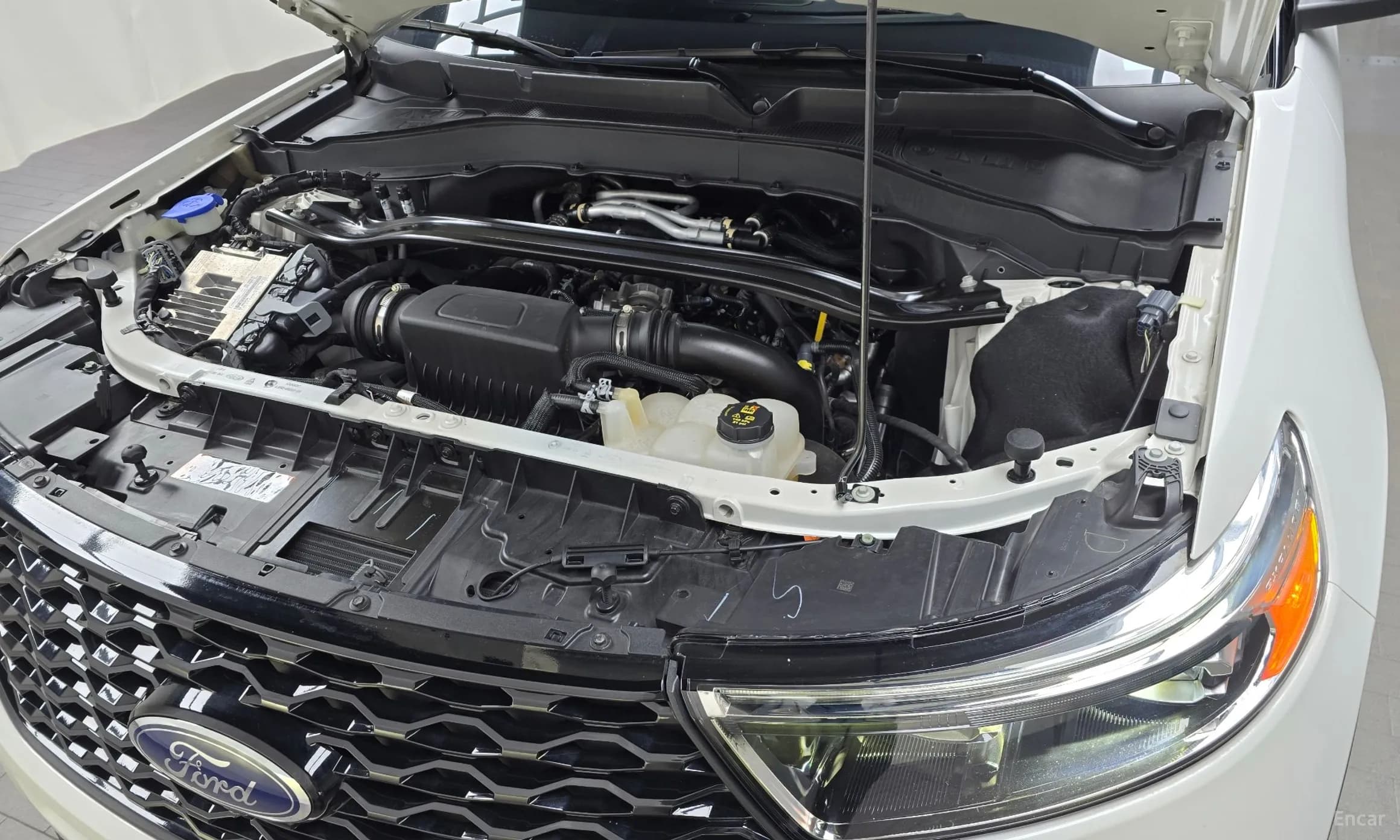 Explorer 6th Generation