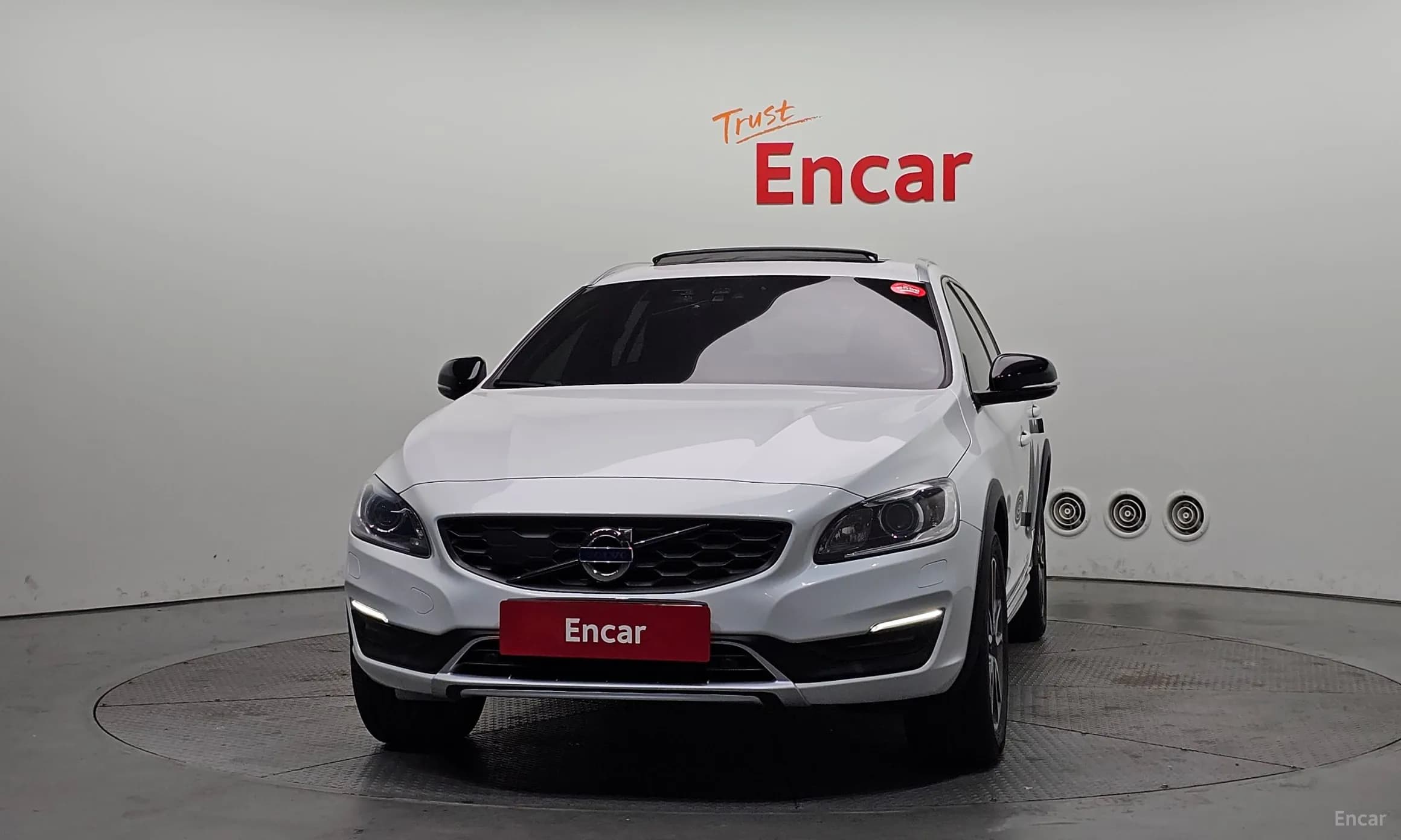 V60 Cross Country