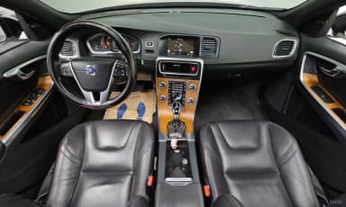 V60 Cross Country
