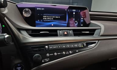 ES300h 7th Generation