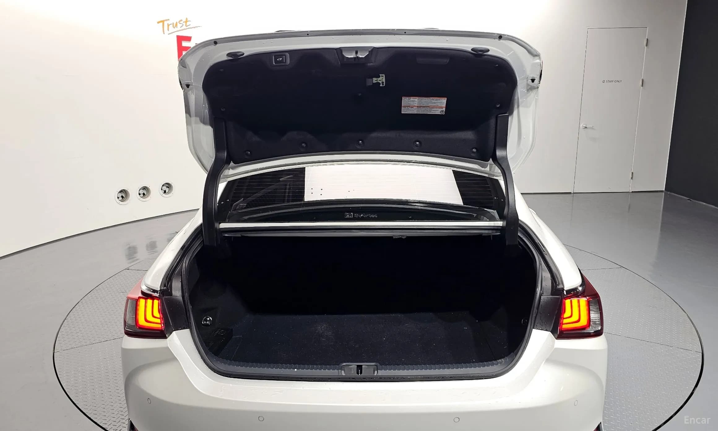 ES300h 7th Generation