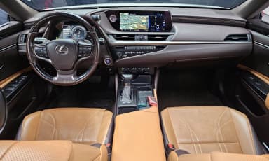 ES300h 7th Generation