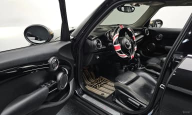 Cooper S