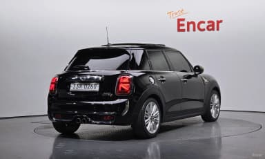 Cooper S