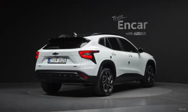 Trax Crossover